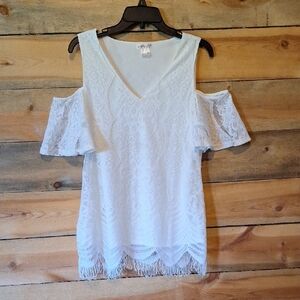 VENUS White Lace Cold-Shoulder V-Neck Top with Fringe Hem